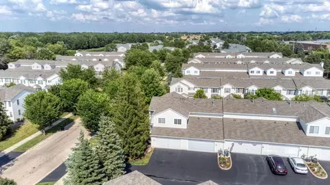 2279 Reflections Dr, Aurora, IL 60502 photo 34