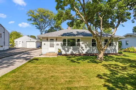 124 W Sunset Ave, Lombard, IL 60148