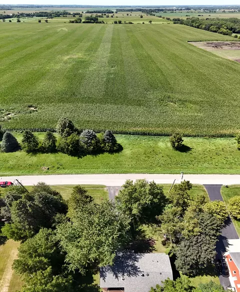 View/Area - 6212 Meyer Rd, Marengo, IL 60152 photo 2 of 2