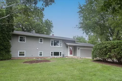 6212 Meyer Rd, Marengo, IL 60152