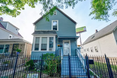 3016 N Troy St, Chicago, IL 60618