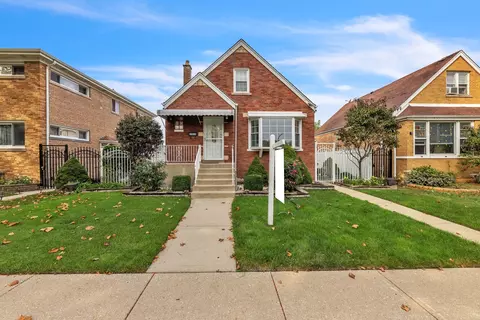 3814 W 69th Pl, Chicago, IL 60629