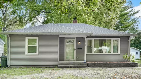 1010 N Busey Ave, Urbana, IL 61801