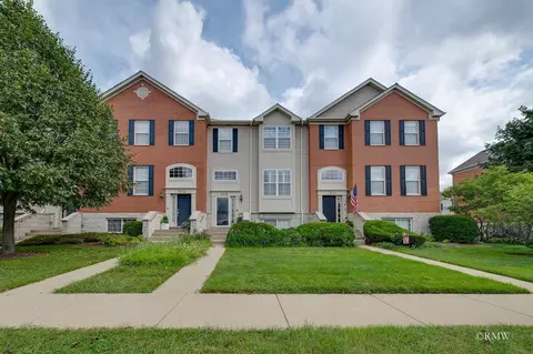 1618 Thornbury Dr #122-4, Bartlett, IL 60103