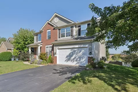 197 E Old Mill Trl, Antioch, IL 60002