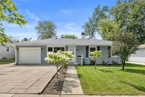6640 Peach Tree St, Hanover Park, IL 60133