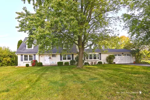 24570 W Chardon Rd, Grayslake, IL 60030