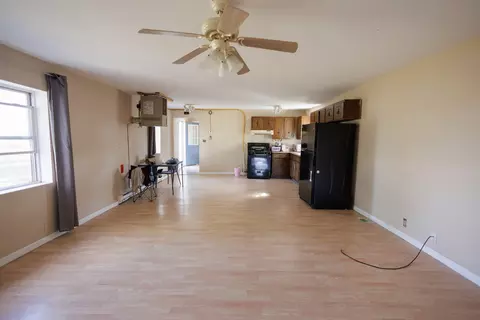 Living - 2060 W 5000s Rd, Chebanse, IL 60922 photo 2 of 3