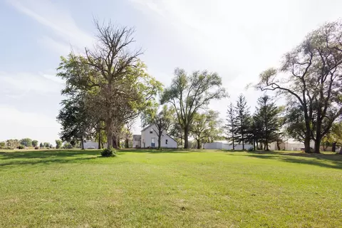 Exterior - 2060 W 5000s Rd, Chebanse, IL 60922 photo 9 of 19