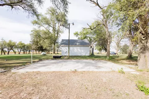 Exterior - 2060 W 5000s Rd, Chebanse, IL 60922 photo 8 of 19