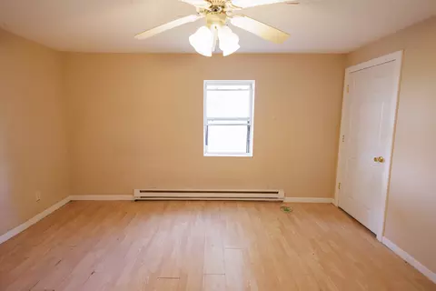 Bedroom - 2060 W 5000s Rd, Chebanse, IL 60922 photo 4 of 10