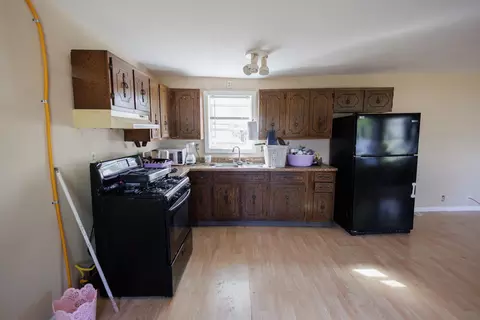 Kitchen - 2060 W 5000s Rd, Chebanse, IL 60922 photo 2 of 2
