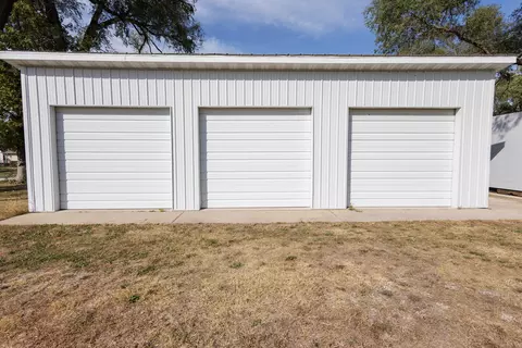 Exterior - 2060 W 5000s Rd, Chebanse, IL 60922 photo 16 of 19