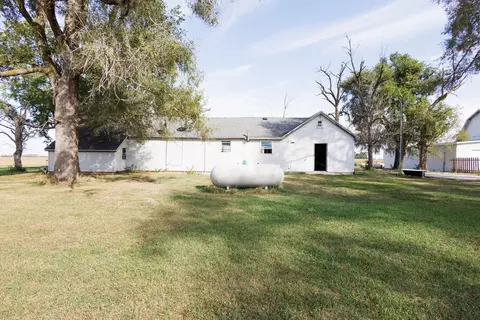 Exterior - 2060 W 5000s Rd, Chebanse, IL 60922 photo 6 of 19
