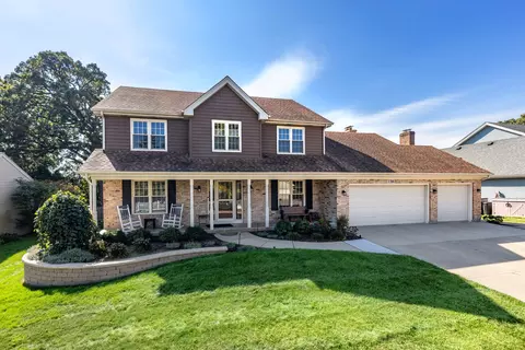 1316 Yorkshire Ln, Carol Stream, IL 60188