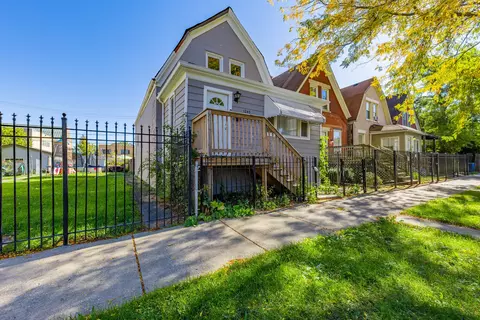 1245 S Komensky Ave, Chicago, IL 60623