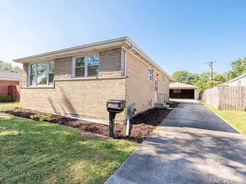 14720 Saint Louis Ave, Midlothian, IL 60445