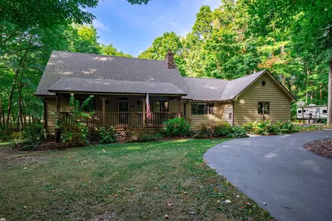 1610 Secluded Woods, Rockford, IL 61107