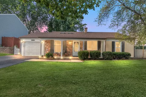 123 Wallace St, Bartlett, IL 60103