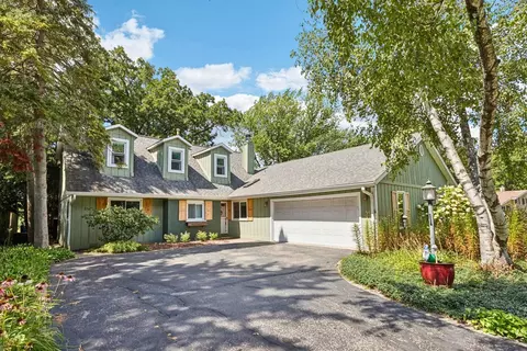 1304 Dunleer Dr, Mundelein, IL 60060
