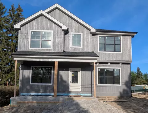 1023 Walter St, Lemont, IL 60439