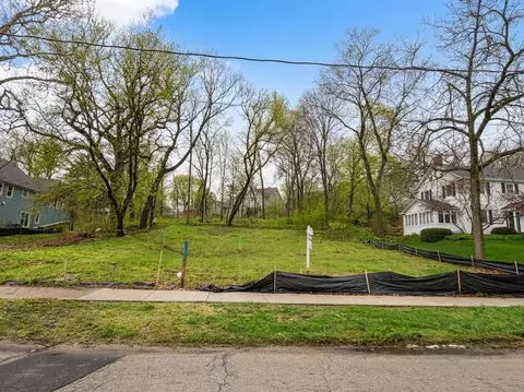 lot1 Geneva Rd, Saint Charles, IL 60174