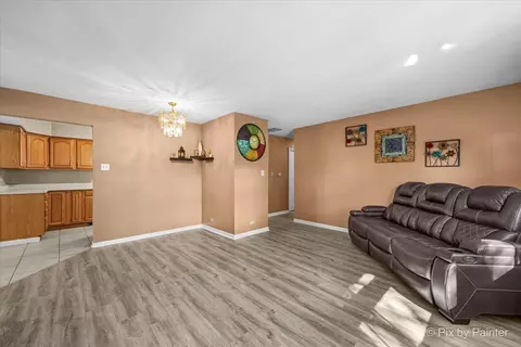 Living - 1103 Lawrence Ave, Elgin, IL 60123 photo 2 of 3