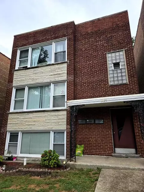 5439 N Artesian Ave, Chicago, IL 60625