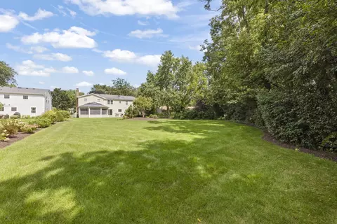 Exterior - 1840 Glencoe St, Wheaton, IL 60187 photo 5 of 6