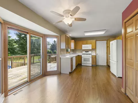 Kitchen - 129 Devonshire Dr, Dekalb, IL 60115 photo 1 of 2