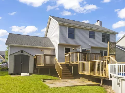 Exterior - 129 Devonshire Dr, Dekalb, IL 60115 photo 5 of 5