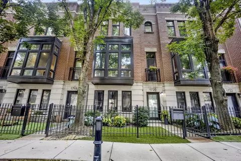 1720 W Surf St, Chicago, IL 60657