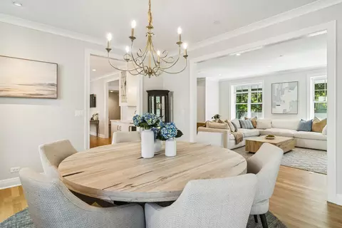 Dining - 302 E Hillside Ave, Barrington, IL 60010 photo 5 of 5