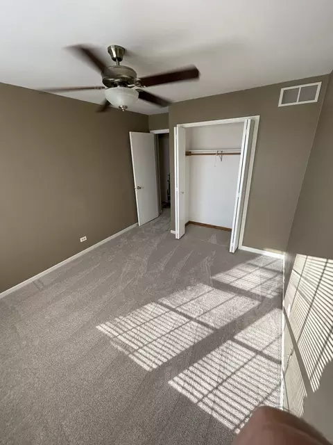Bedroom - 1430 Root St, Crest Hill, IL 60403 photo 7 of 9
