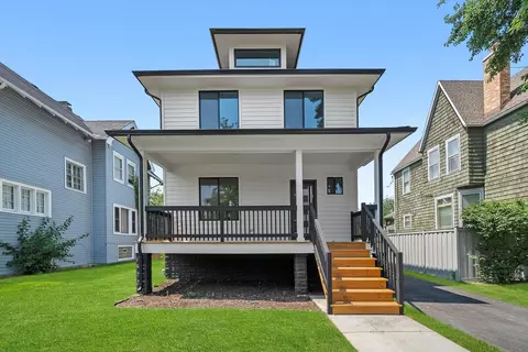 412 S 6th Ave, Maywood, IL 60153
