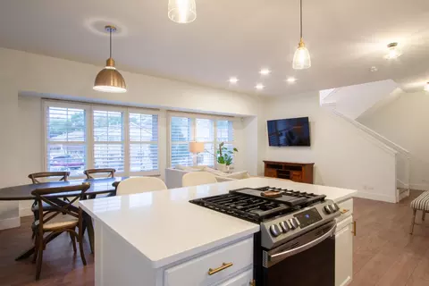 Kitchen - 3805 Fairfax Ave, Rolling Meadows, IL 60008 photo 1 of 2