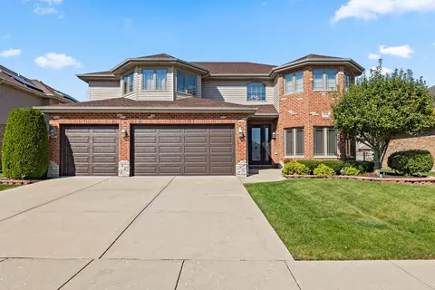 4826 Summerhill Dr, Country Club Hills, IL 60478