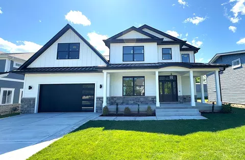 1326 N Race Ave, Arlington Heights, IL 60004