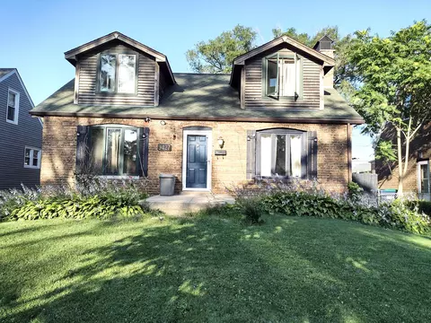 9427 S Saint Louis Ave, Evergreen Park, IL 60805