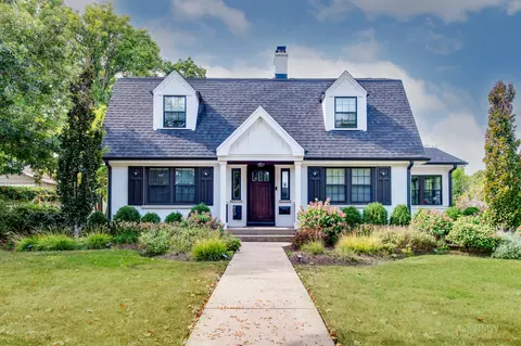 430 N Maple St, Itasca, IL 60143