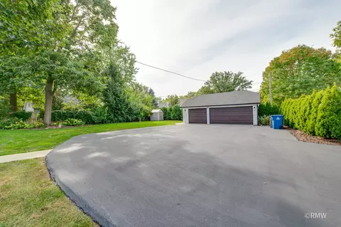 Exterior - 430 N Maple St, Itasca, IL 60143 photo 9 of 12