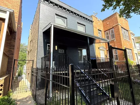 7042 S Eberhart Ave, Chicago, IL 60637