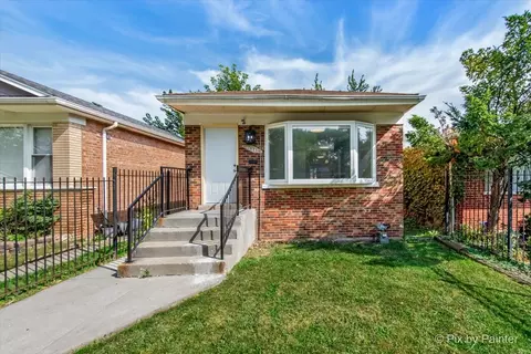 9023 S Dobson Ave, Chicago, IL 60619