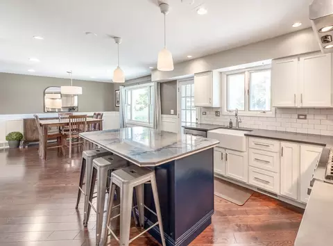 Kitchen - 1223 Ridgeway Dr, Elgin, IL 60123 photo 3 of 5