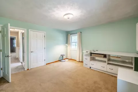 Bedroom - 1223 Ridgeway Dr, Elgin, IL 60123 photo 2 of 10
