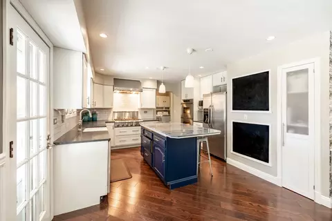 Kitchen - 1223 Ridgeway Dr, Elgin, IL 60123 photo 2 of 5