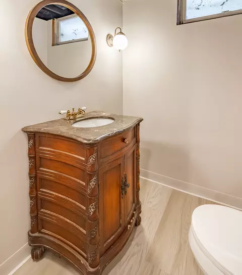 Bath - 1223 Ridgeway Dr, Elgin, IL 60123 photo 5 of 5