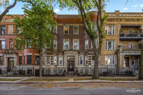 4351 S Greenwood Ave #3N, Chicago, IL 60653
