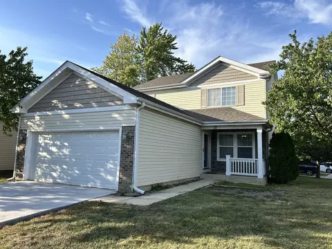 22 Alex Ct, Oswego, IL 60543