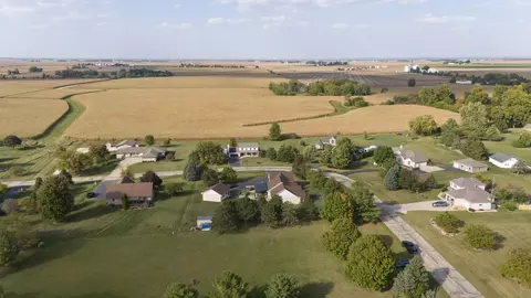 View/Area - 33605 E Pine Cir, Genoa, IL 60135 photo 3 of 3